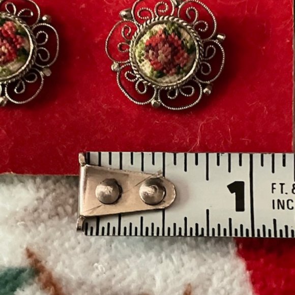 Vintage Pair of Petit Point Hand Embroidered Stud Earrings - Picture 5 of 7